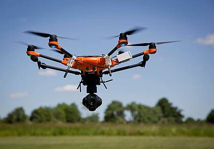DLL: Drohnenleasing startet mit Droniq