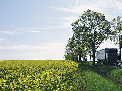 In Deutschland reduzieren Biokraftstoffe CO2-Emissionen um über 13 Millionen Tonnen.
