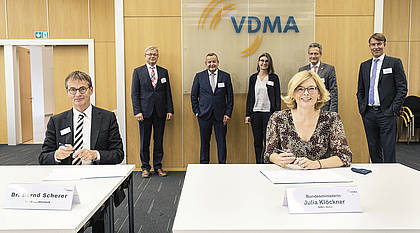 VDMA: Verband treibt Weiterentwicklung der OECD-Tractor-Codes voran