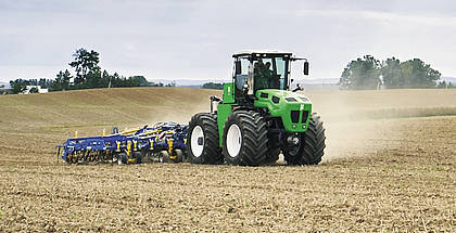AUGA-Gruppe: Der klimafreundliche Traktor kommt aus Litauen