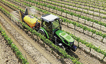 Die Traktoren sind für Sonderkulturen wie Wein- und Obstbau geeignet.