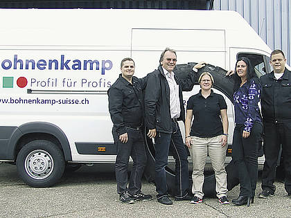 Geschäftsführer Heinz Kammermann (2. v. l.) mit seinem Team der Bohnenkamp Suisse AG.