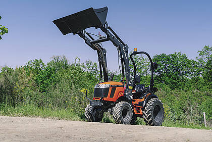 Weber Geräte: Kompakte Traktoren von TAFE ergänzen Programm