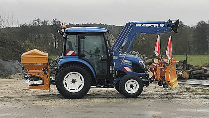 LS-Traktor: Kommunaler Allrounder auf dem Bauhof