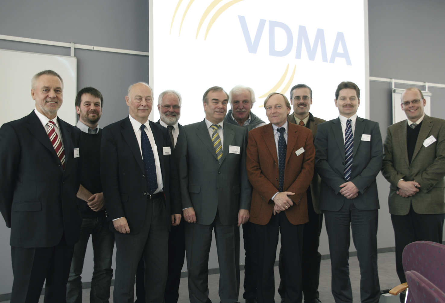 VDMA Landtechnik:: Zertifizierung soll Service bei Melk- und Kühlanlagen verbessern
