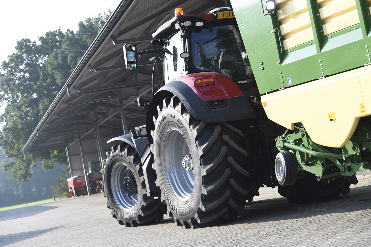Der VF-Reifen (Very High Flexion) der nächsten Generation ist für Traktoren mit hoher PS-Leistung konzipiert. 